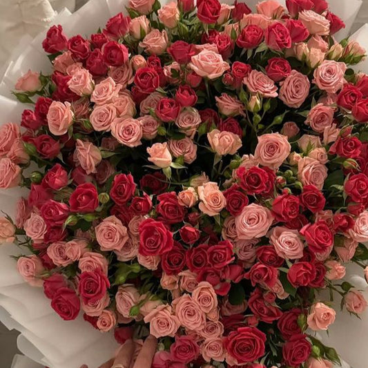 Mini Rose Bouquets باقات ورد ميني روز